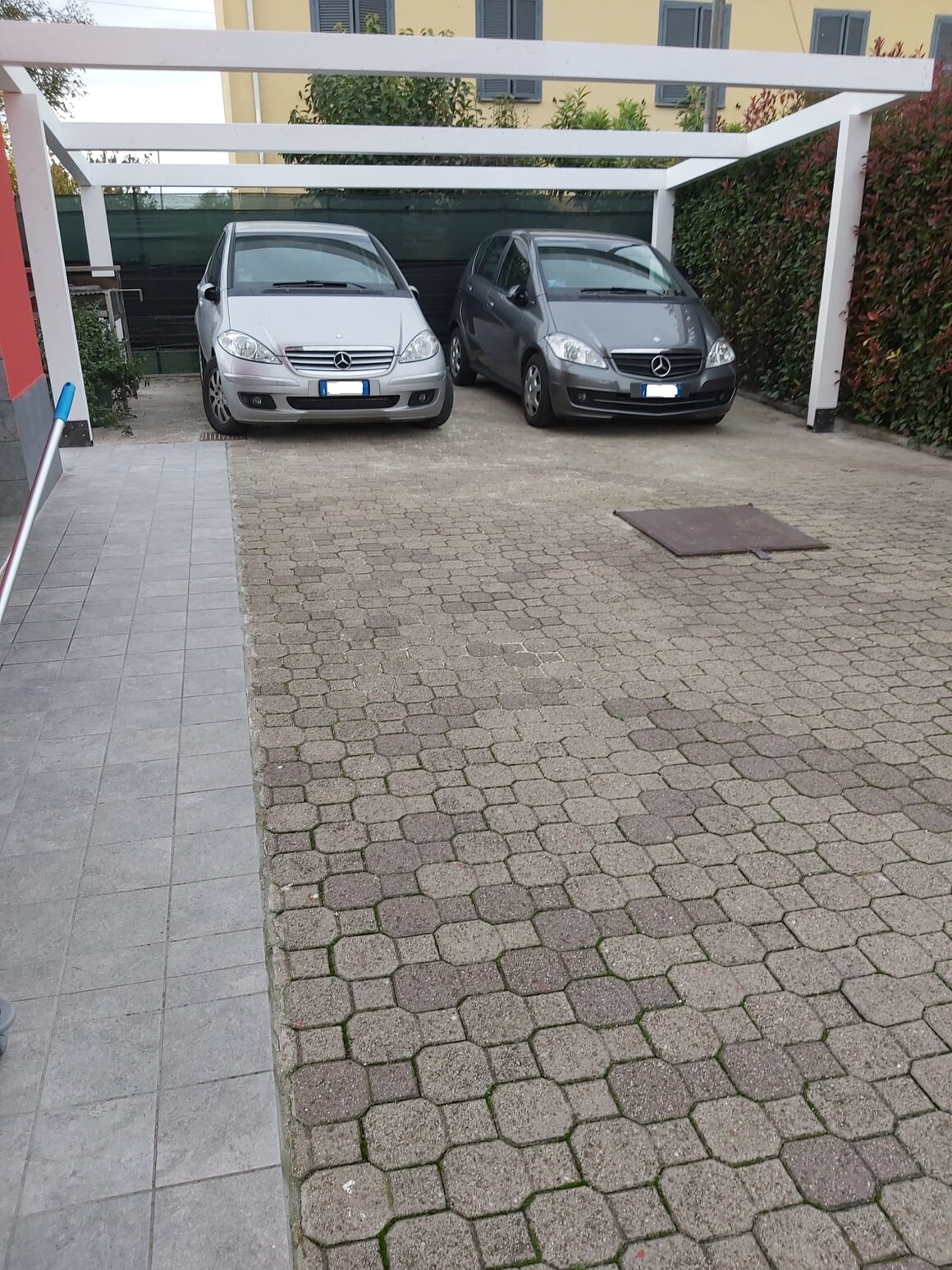 Un dei tanti carpot o garage realizzato